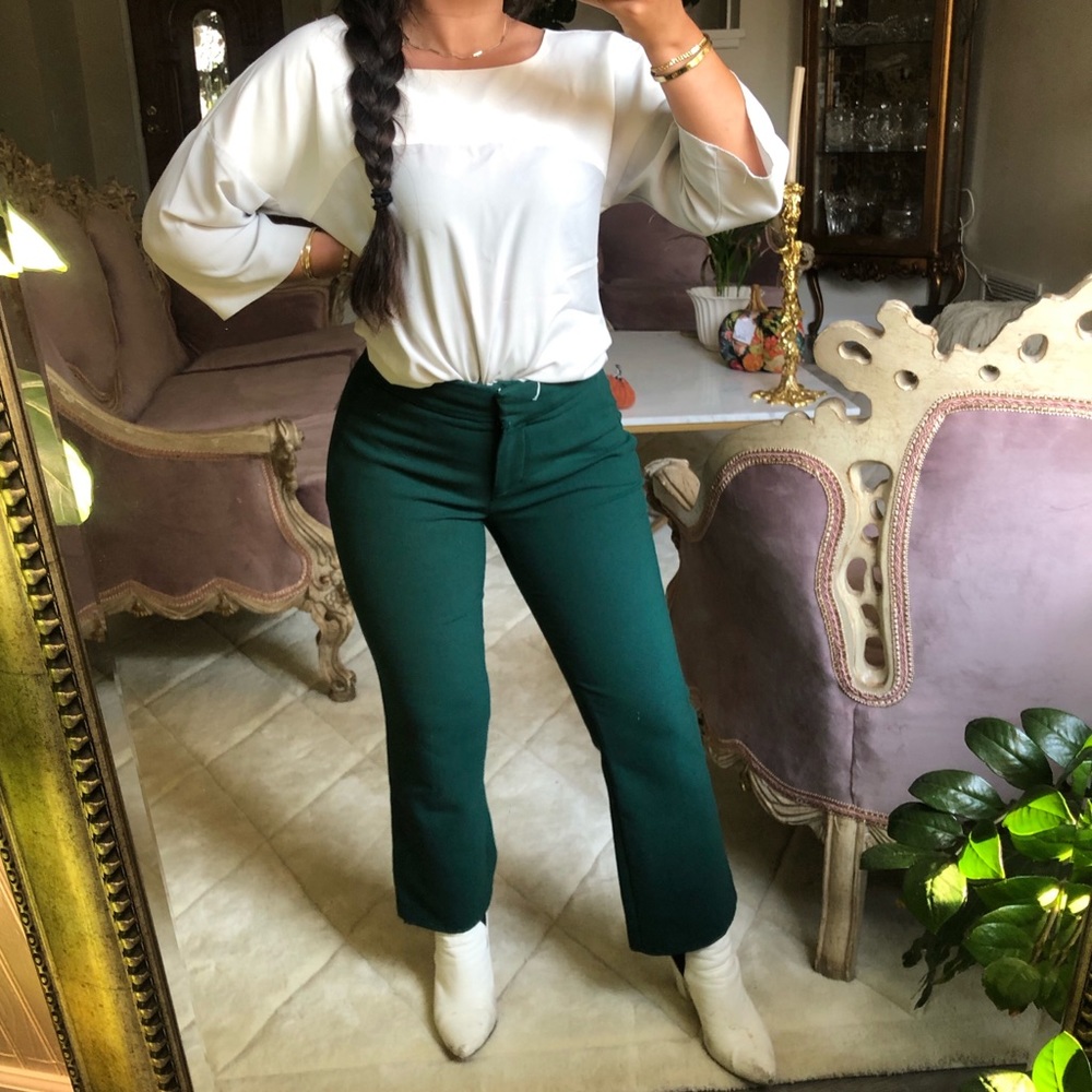 Mod two toned Vince Camuto blouse